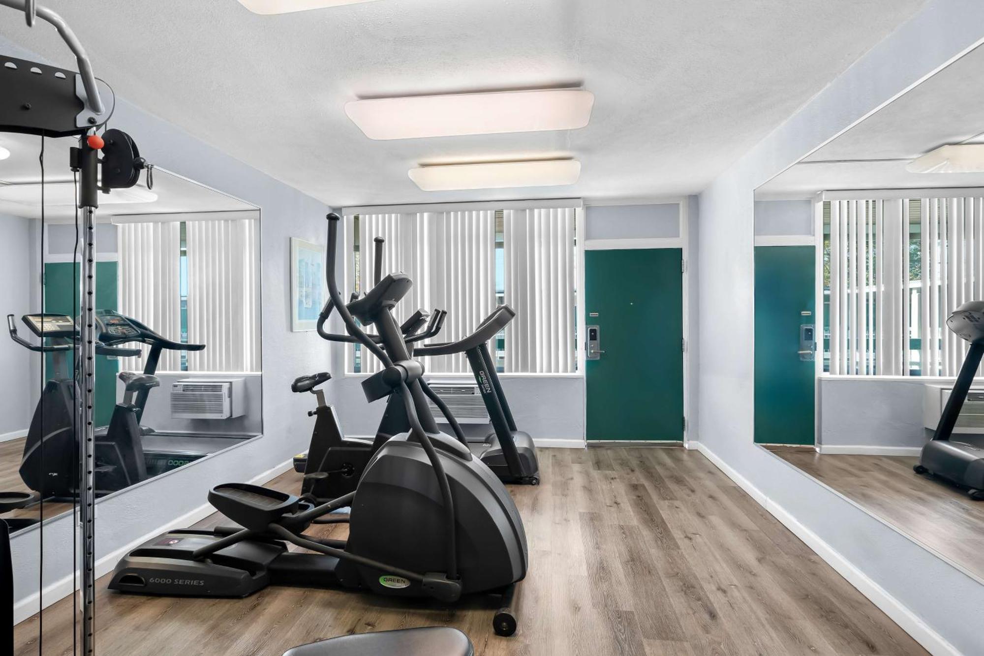 Brandywine Valley Inn Surestay Plus By Best Western Вілмінгтон Екстер'єр фото